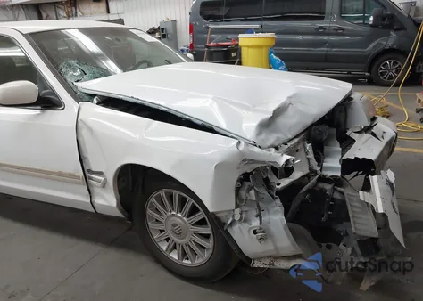 2010 Mercury Grand Marquis Ls (Fleet Only) из США, поврежденный, VIN 2MEBM7FV1AX603209